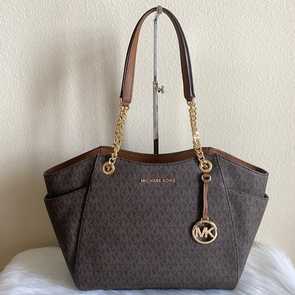 Michael Kors - Picture 2 of 10